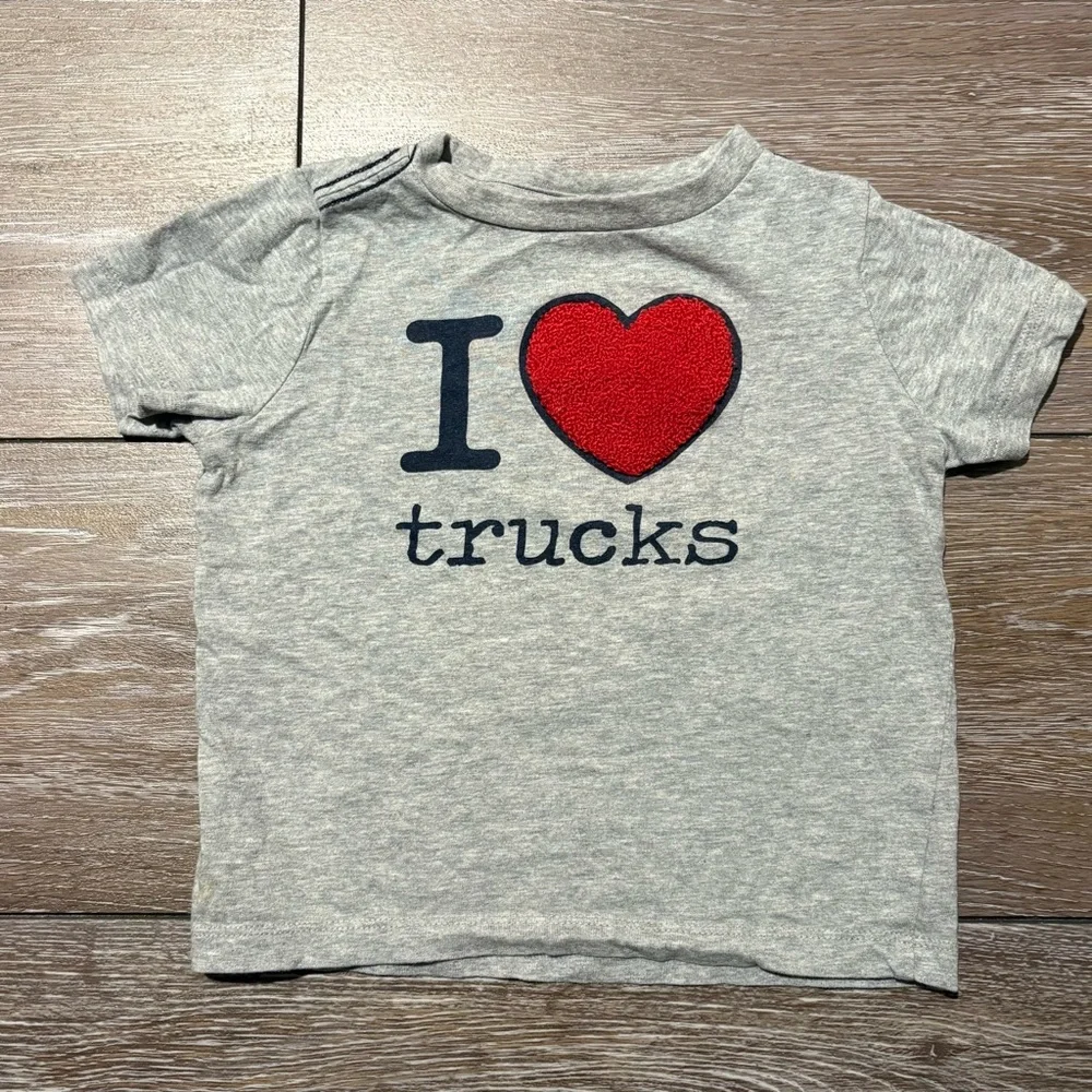 Gymboree‎ “I love Trucks” shirt